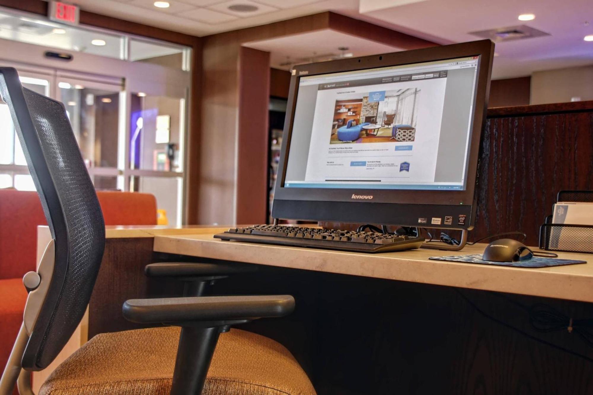 Fairfield Inn & Suites By Marriott Reading Wyomissing Exterior foto
