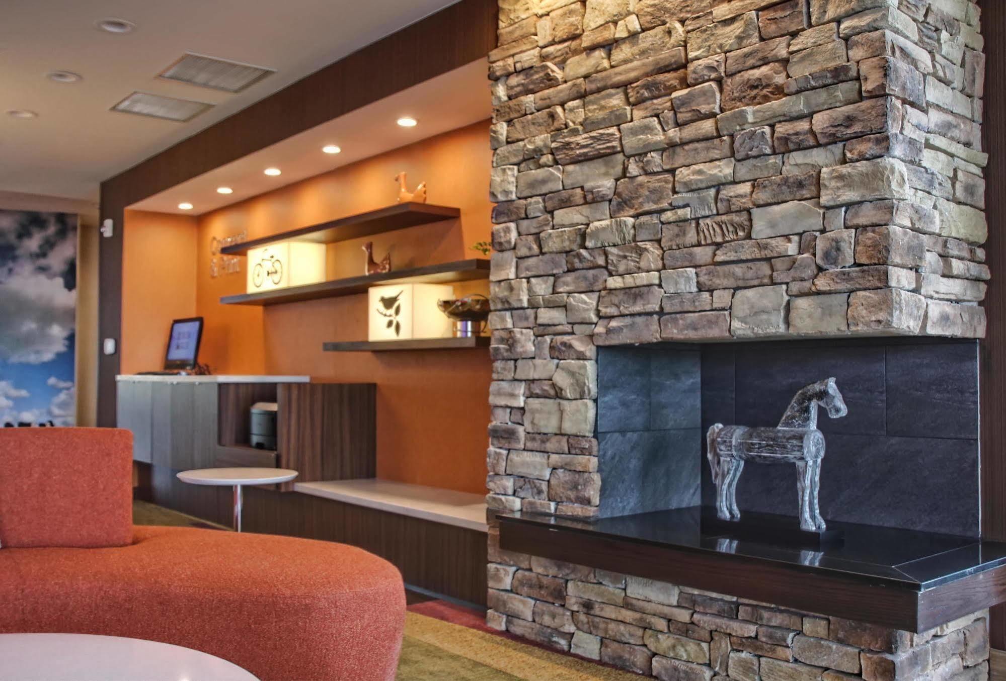 Fairfield Inn & Suites By Marriott Reading Wyomissing Exterior foto